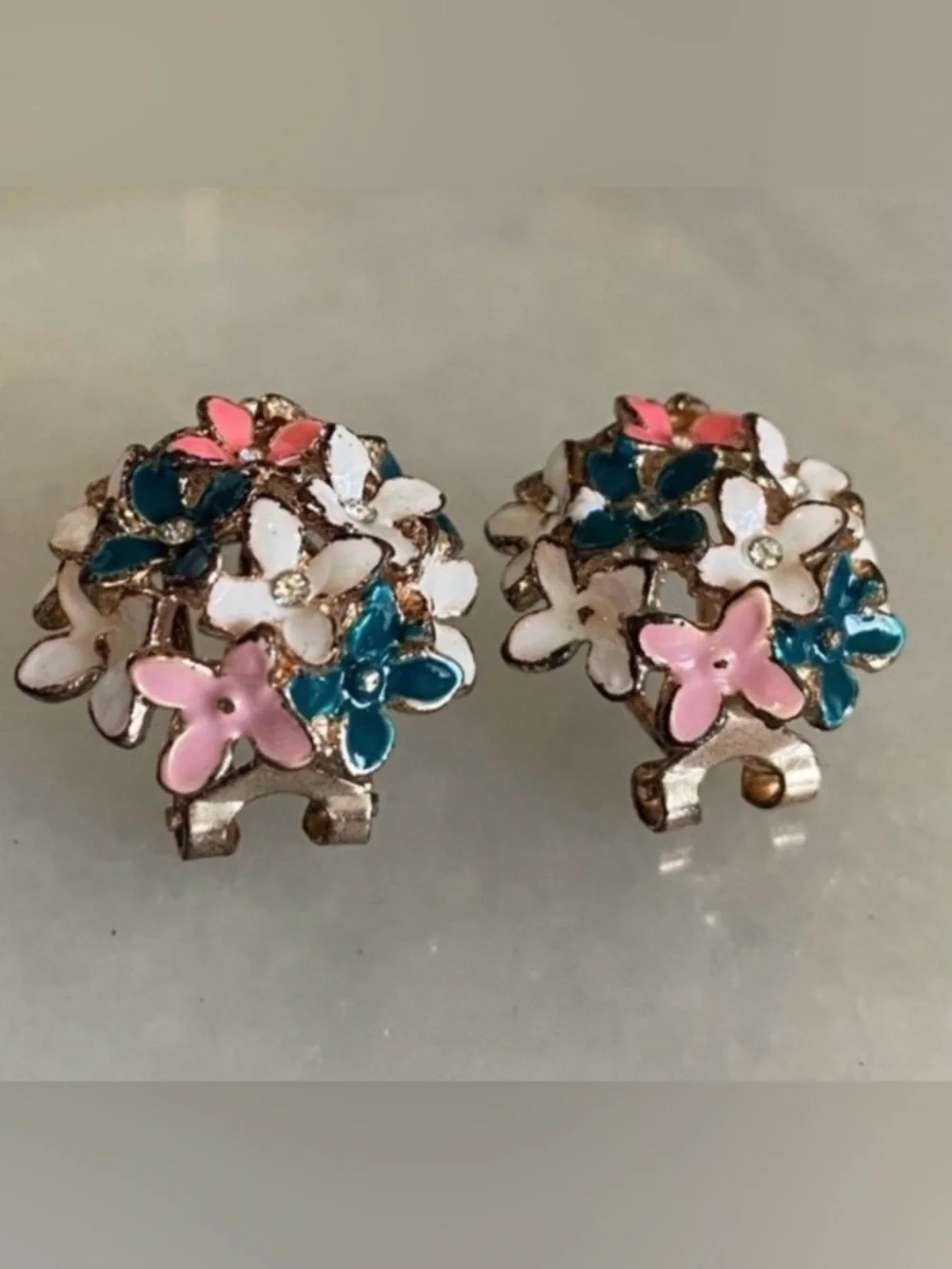 Vintage Floral Cluster Clip-On Earrings in Pink, White & Teal